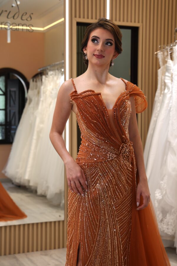 Vestido de fiesta brown 16 - Cód. 16282